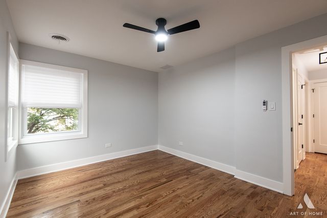 8459 S 85th Court, Hickory Hills, IL 60457