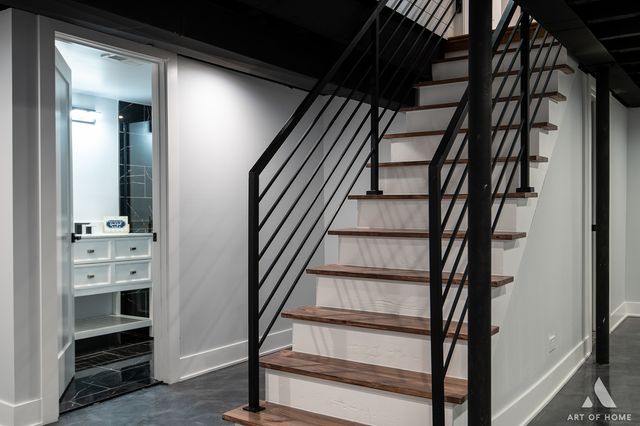 8459 S 85th Court, Hickory Hills, IL 60457