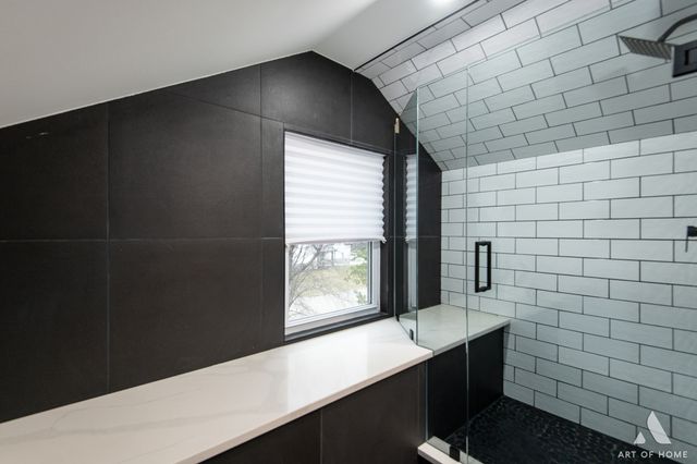 8459 S 85th Court, Hickory Hills, IL 60457