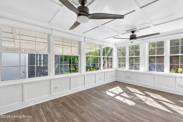 4402 Rudy Ln, Louisville, KY 40207