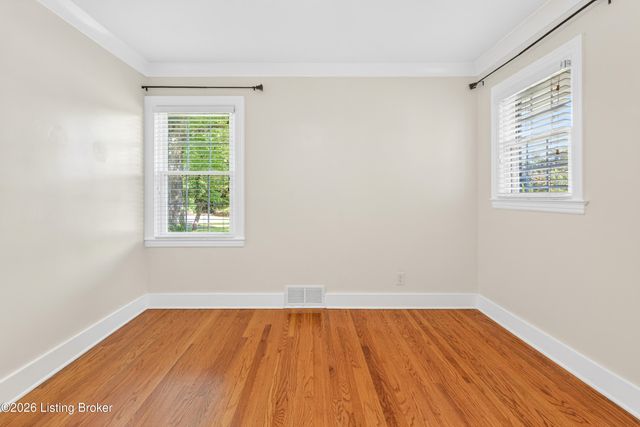 4402 Rudy Ln, Louisville, KY 40207