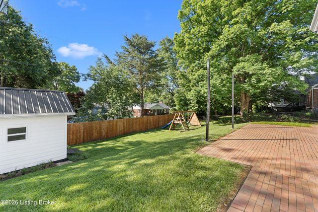 4402 Rudy Ln, Louisville, KY 40207