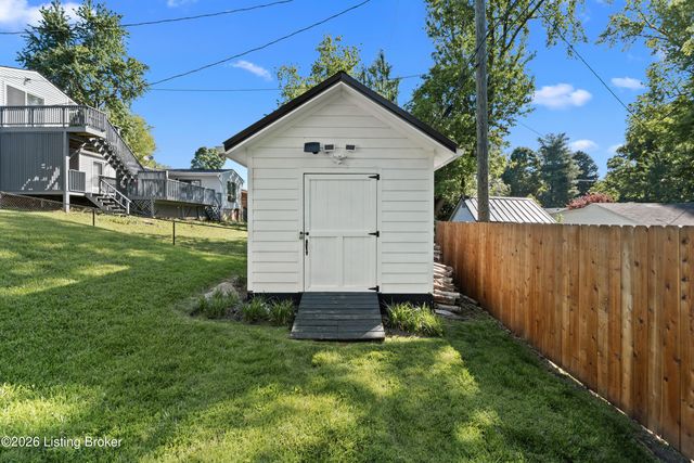 4402 Rudy Ln, Louisville, KY 40207