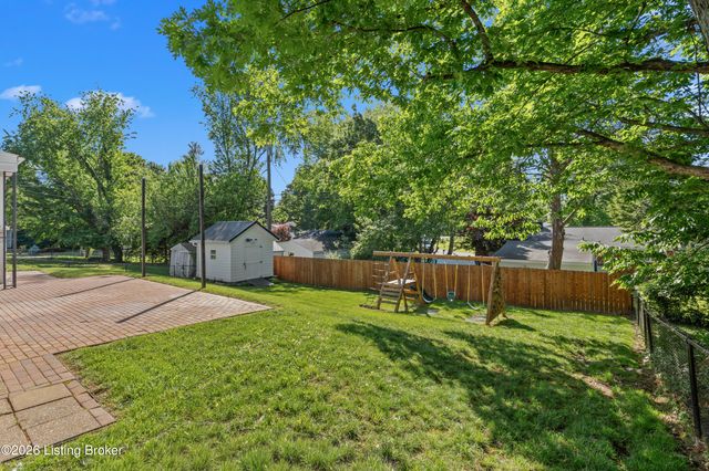 4402 Rudy Ln, Louisville, KY 40207