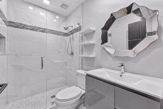 700 W 51st Place, Hialeah, FL 33012