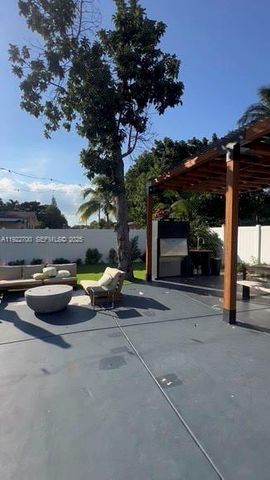 4681 SW 26th Ter 0, Dania Beach, FL 33312