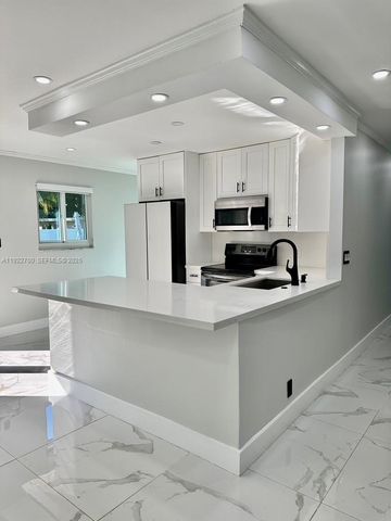 4681 SW 26th Ter 0, Dania Beach, FL 33312