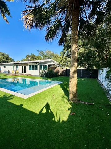 4681 SW 26th Ter 0, Dania Beach, FL 33312