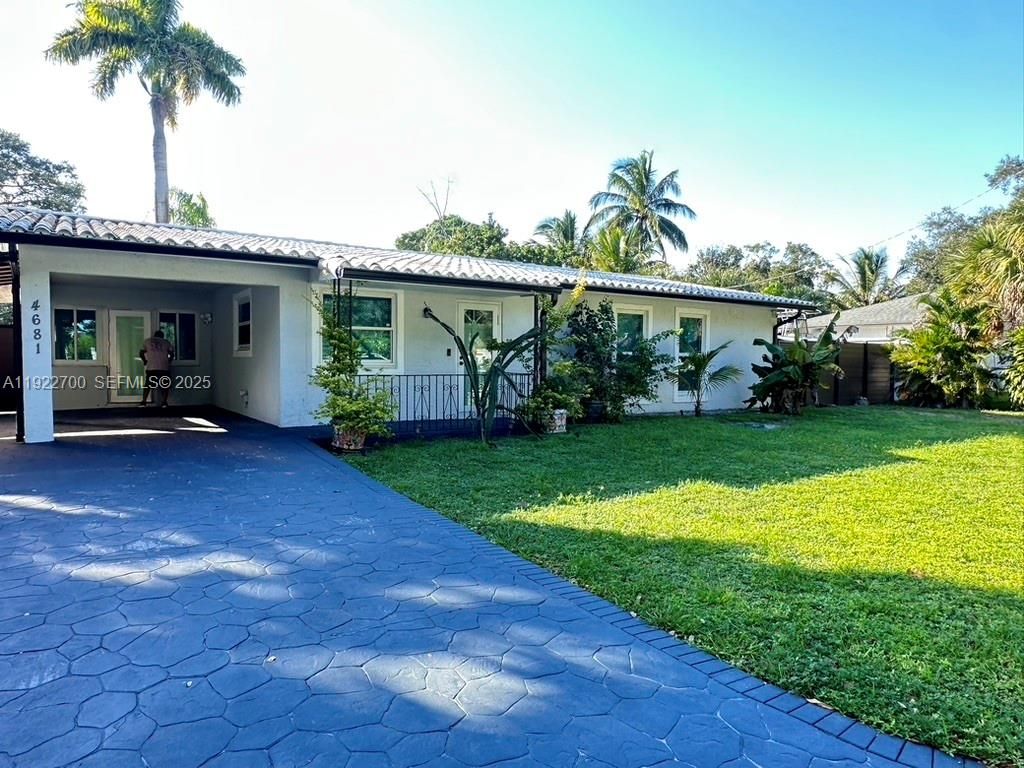 4681 SW 26th Ter 0, Dania Beach, FL 33312