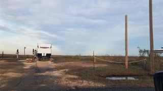 1174 N Tuna Drive, Crystal Beach, TX 77650