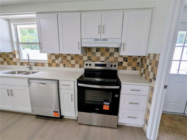 3718 53RD AVENUE N, St Petersburg, FL 33714