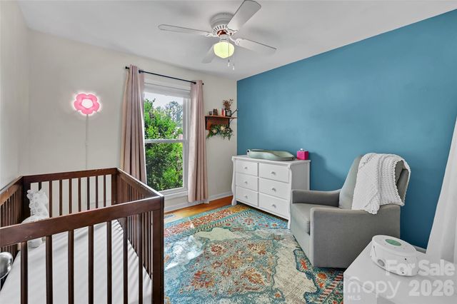 34 Knoll Ridge Drive, Asheville, NC 28804