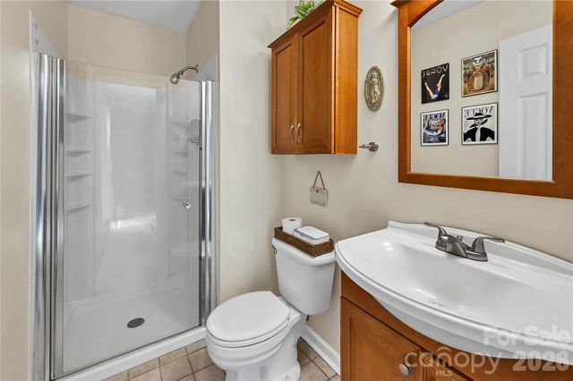 34 Knoll Ridge Drive, Asheville, NC 28804