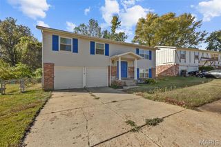2314 White Ash Court, Florissant, MO 63031