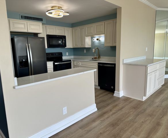 4215 Harding Pike Apt 903, Nashville, TN 37205