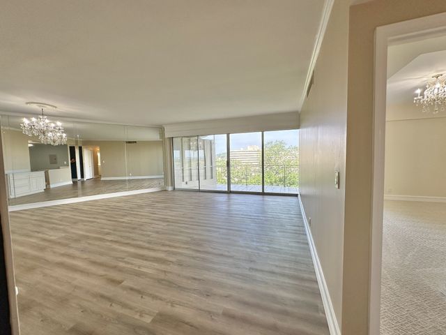 4215 Harding Pike Apt 903, Nashville, TN 37205