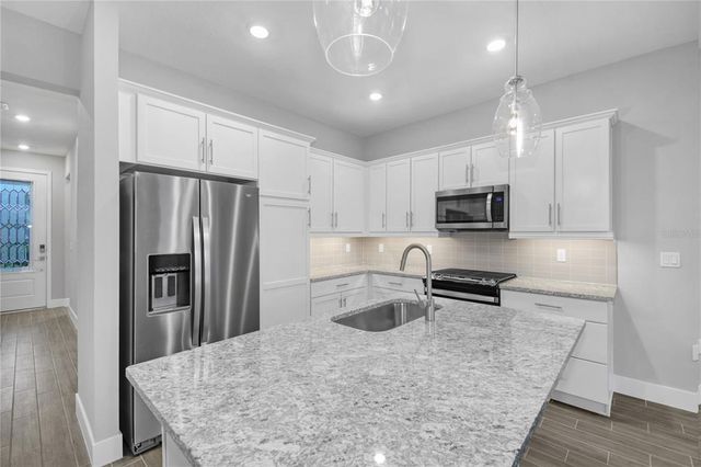 5270 NW 33RD PLACE, Ocala, FL 34482