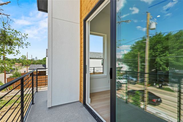 1908 Duluth Street, Dallas, TX 75212