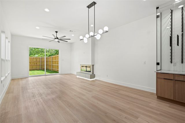 1908 Duluth Street, Dallas, TX 75212