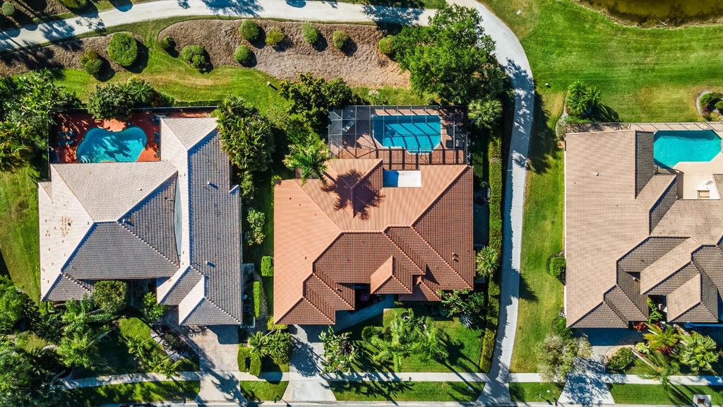 Image 8 of property listing at 17713 Charnwood Drive, Boca Raton, FL 33498