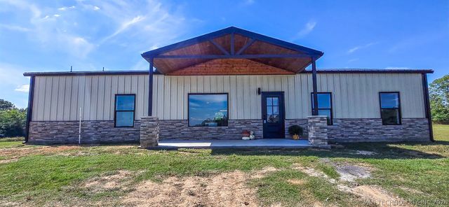 64 Reagan Drive, Eufaula, OK 74432