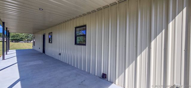 64 Reagan Drive, Eufaula, OK 74432