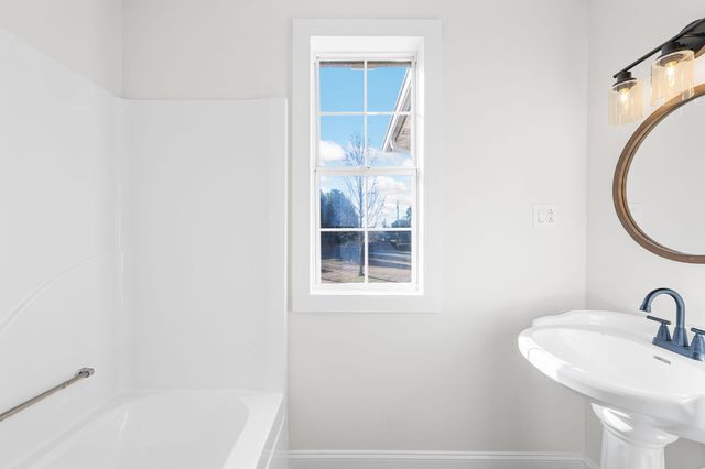 739 Central Way, Chatsworth, GA 30705