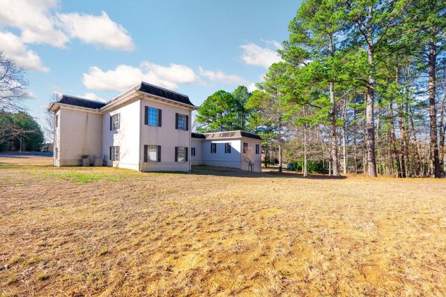 739 Central Way, Chatsworth, GA 30705