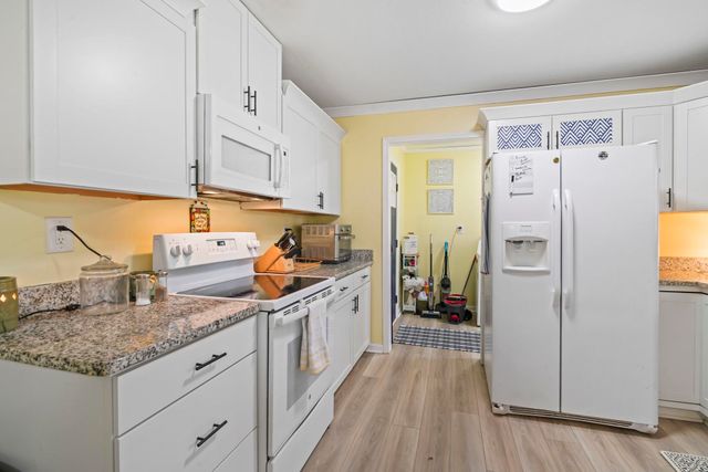 1308 Snowhill Dr., Conway, SC 29526