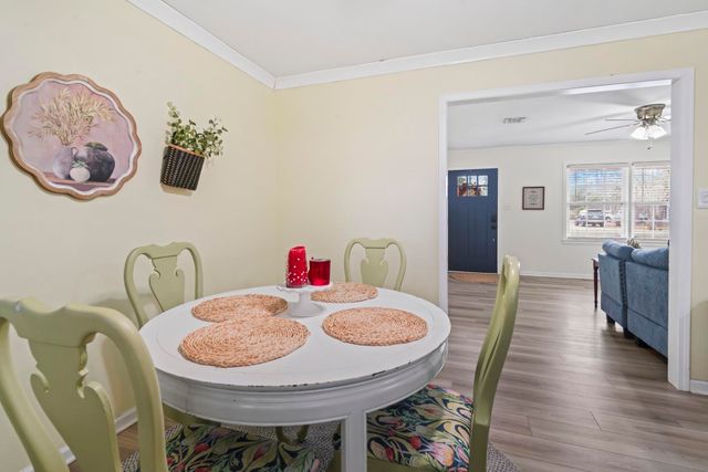 1308 Snowhill Dr., Conway, SC 29526