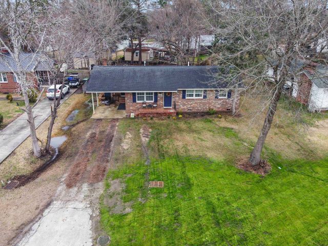 1308 Snowhill Dr., Conway, SC 29526