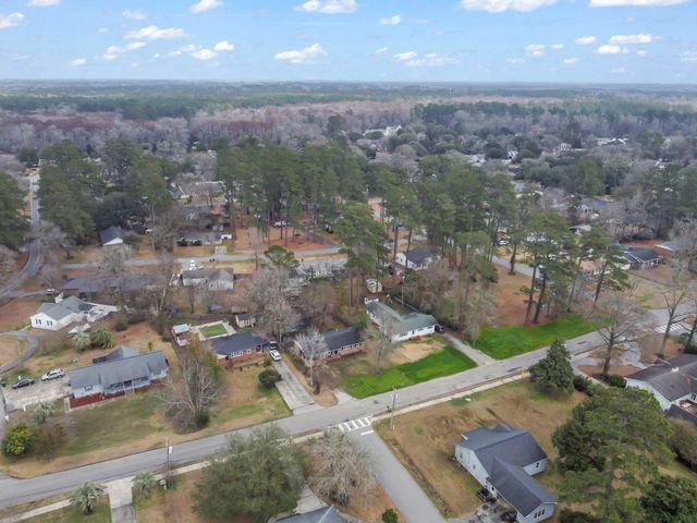 1308 Snowhill Dr., Conway, SC 29526