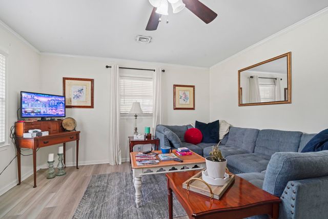 1308 Snowhill Dr., Conway, SC 29526