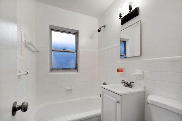 2334 AVENUE E NW, Winter Haven, FL 33880