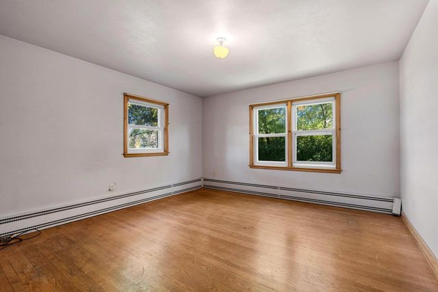 811 APPLETON ROAD, Menasha, WI 54952