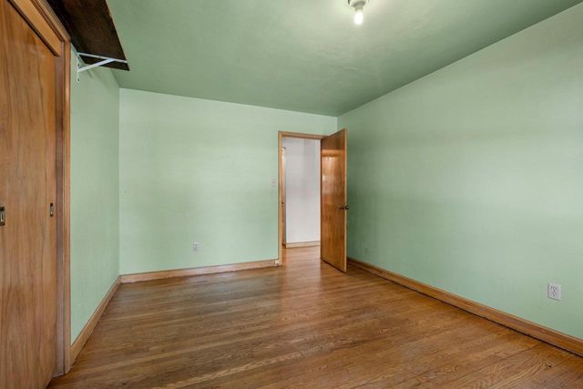 811 APPLETON ROAD, Menasha, WI 54952