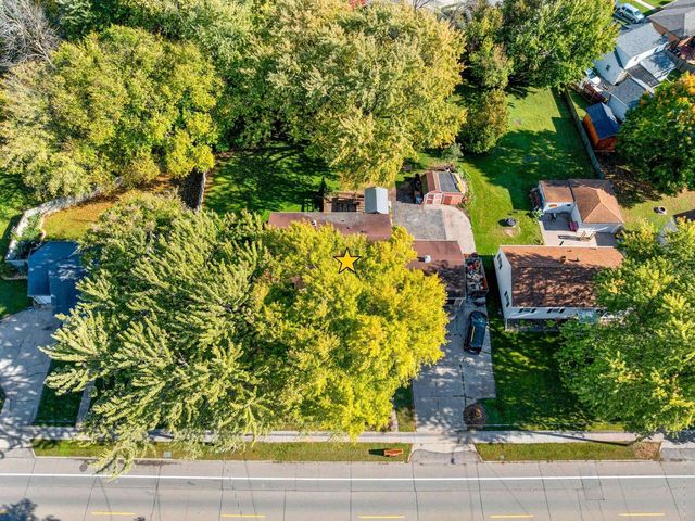 811 APPLETON ROAD, Menasha, WI 54952