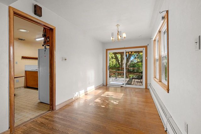 811 APPLETON ROAD, Menasha, WI 54952