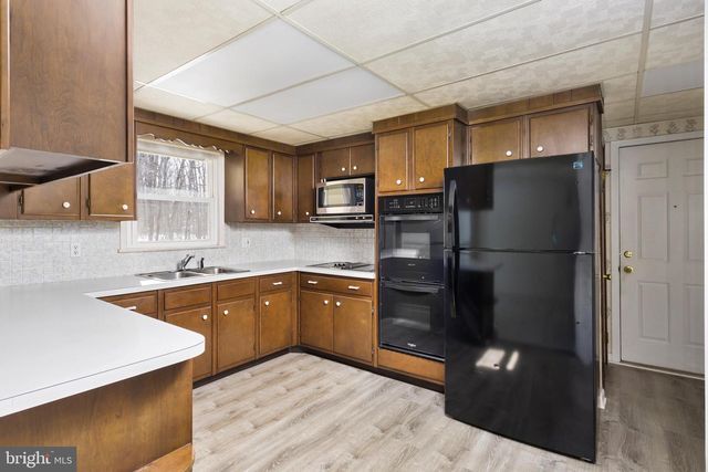 62 TINDALL RD, Robbinsville, NJ 08691