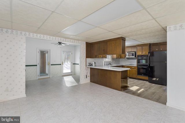 62 TINDALL RD, Robbinsville, NJ 08691