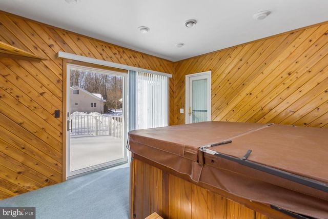 62 TINDALL RD, Robbinsville, NJ 08691