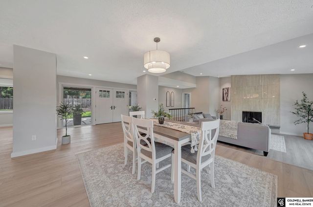 2505 S 70th Street, Lincoln, NE 68506