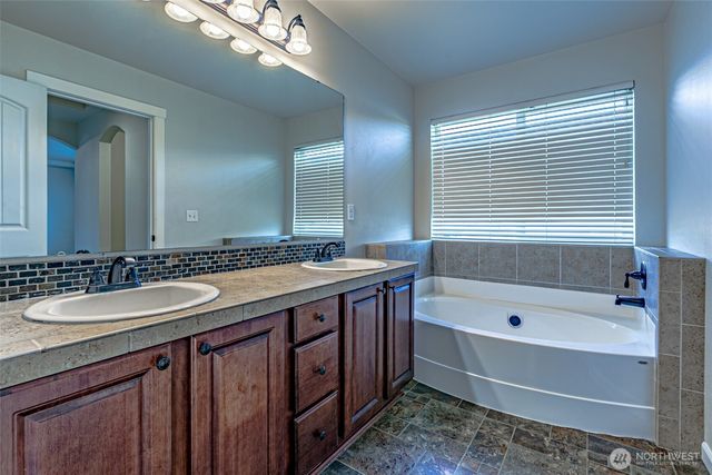 20612 95th Avenue Ct E, Graham, WA 98338