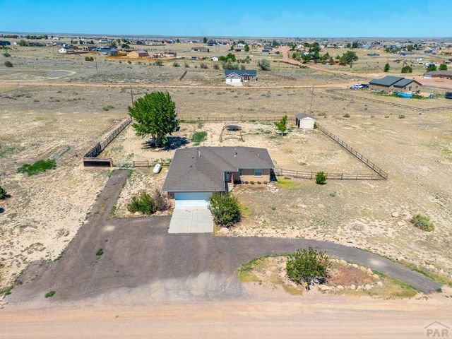 635 E Chaunsey Dr, Pueblo West, CO 81007