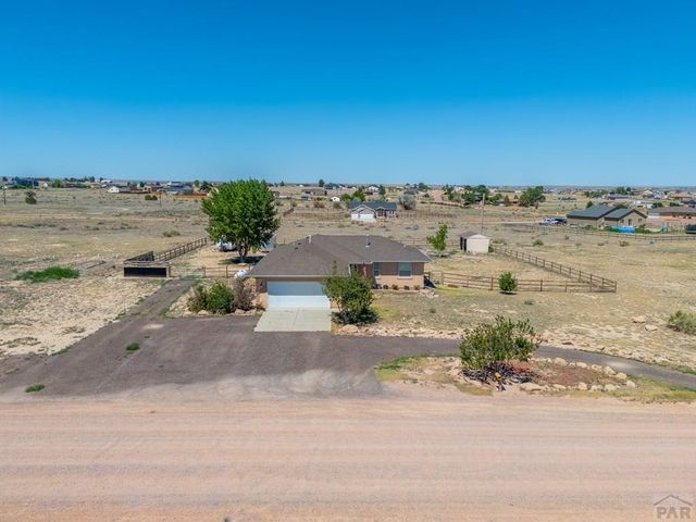 635 E Chaunsey Dr, Pueblo West, CO 81007