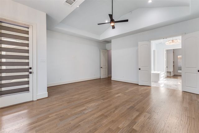 1116 Excalibur Boulevard, Lewisville, TX 75056