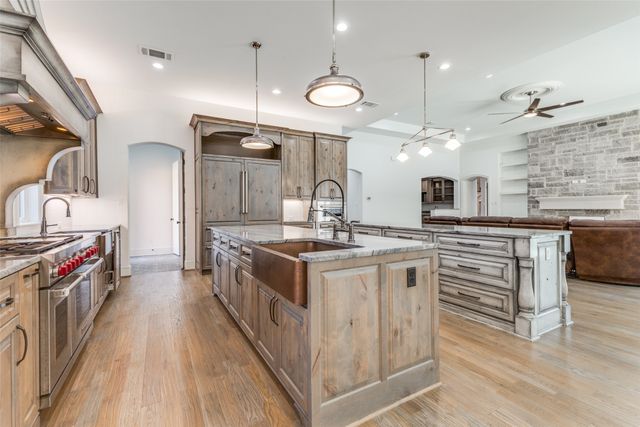 1116 Excalibur Boulevard, Lewisville, TX 75056