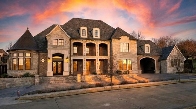 1116 Excalibur Boulevard, Lewisville, TX 75056