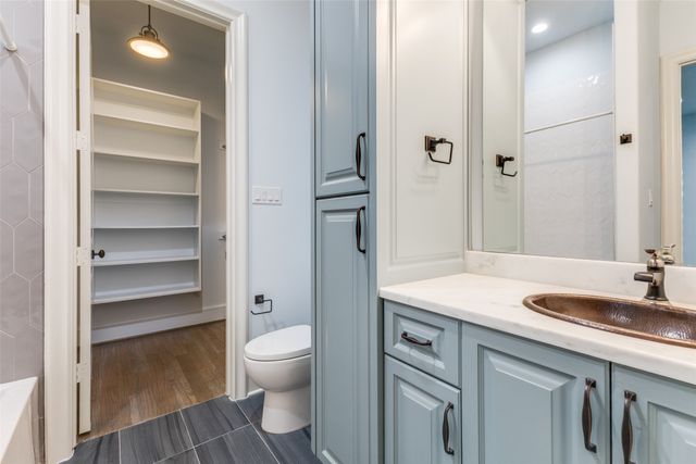 1116 Excalibur Boulevard, Lewisville, TX 75056