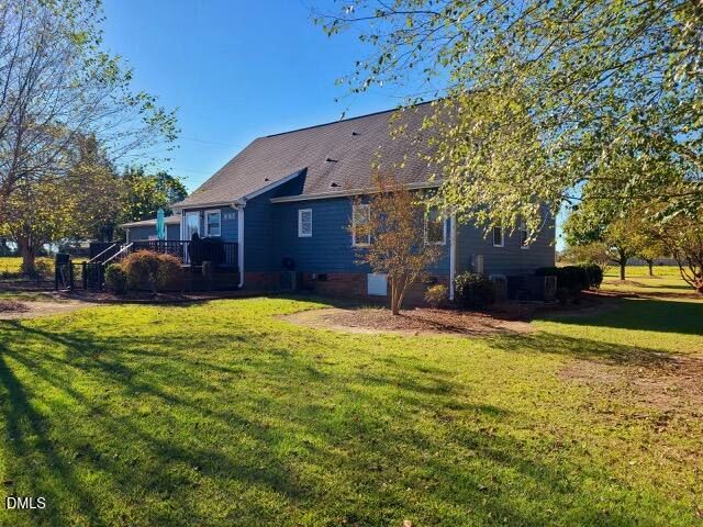 1000 High House Road, Clinton, NC 28328